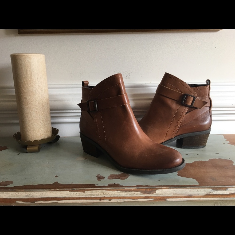 Vince Camuto booties